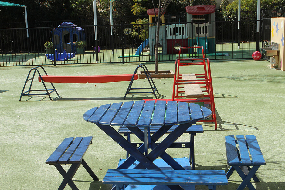 pinic table at the st james centre playground